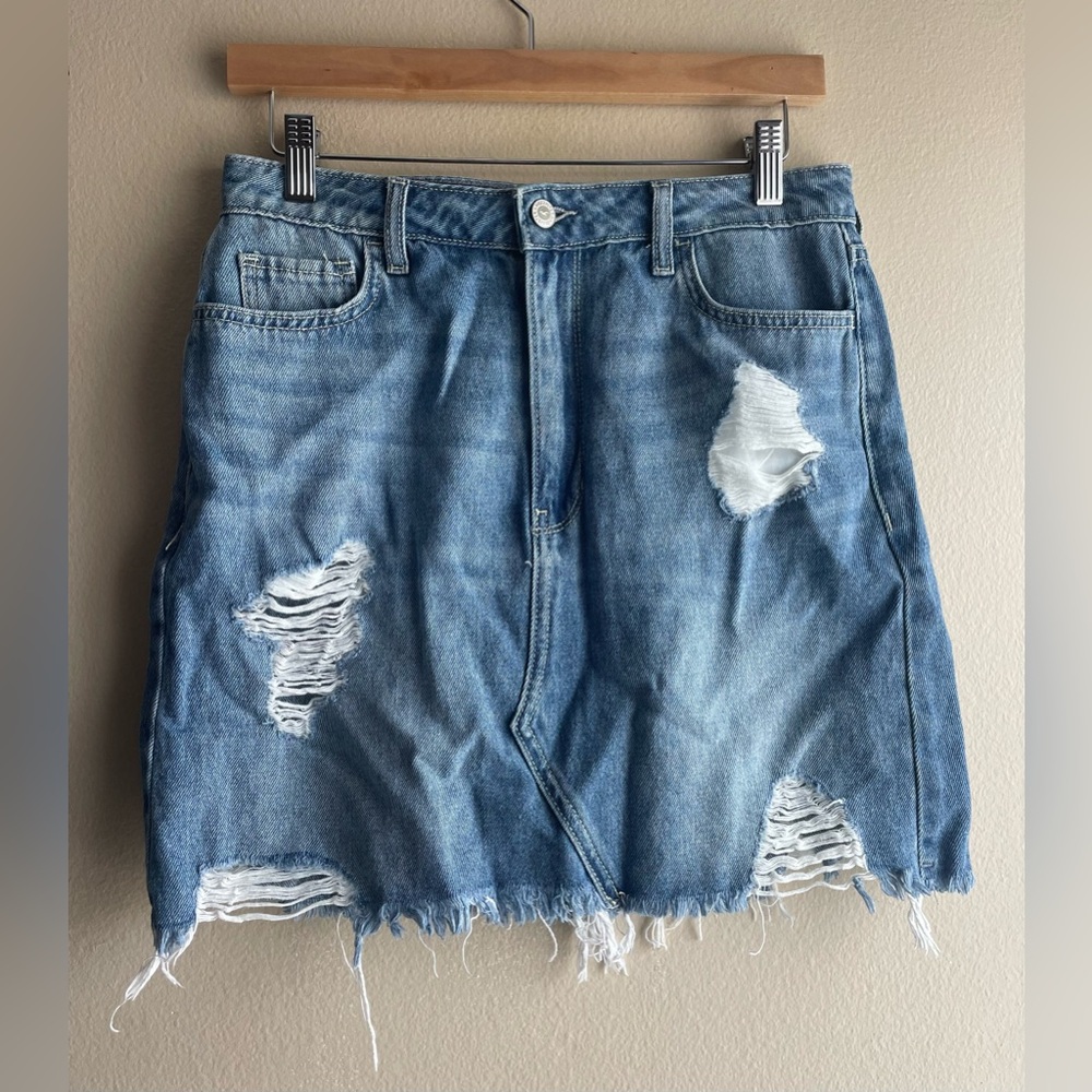 Hollister Women Distressed Ultra High Rise Skirt Size 29